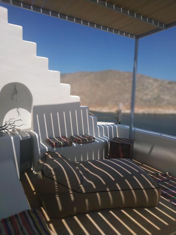 Panormos Art Villas & Suites Exteriör bild